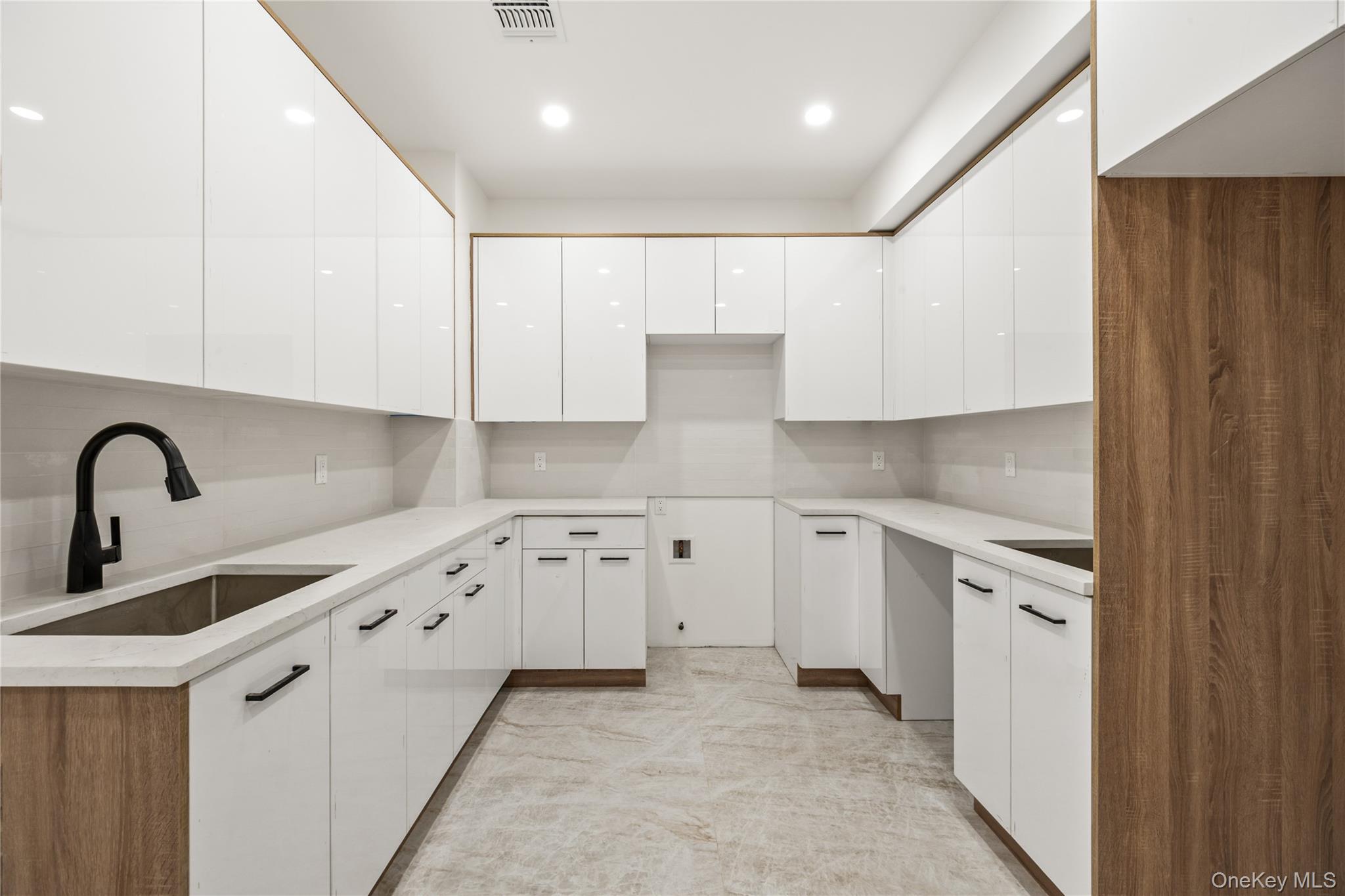 Condo Warren Rockland County, NY 10952, MLS-970782-9