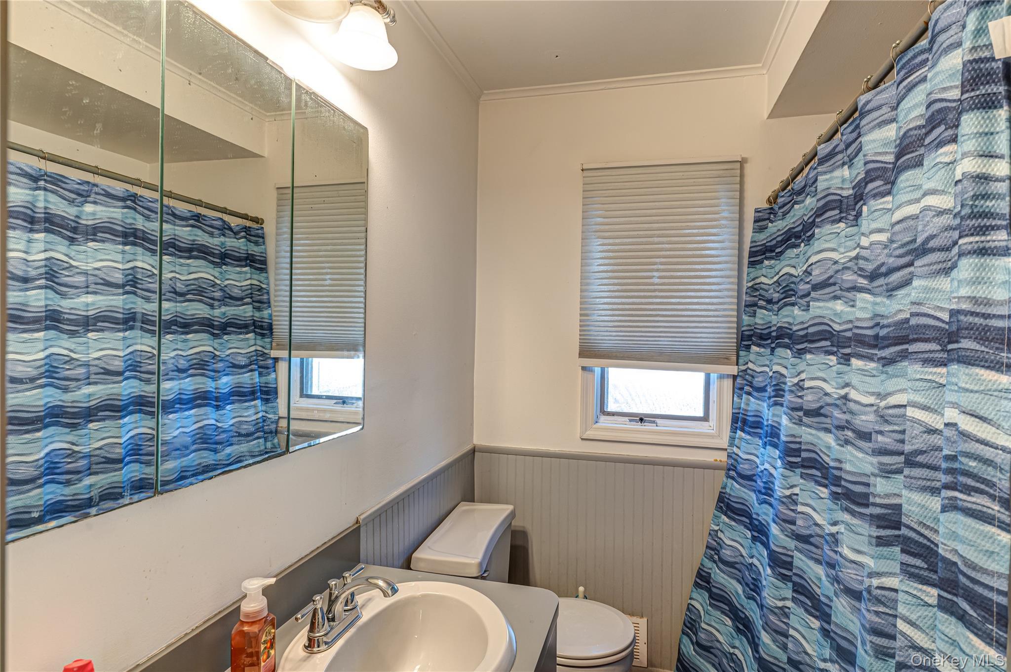 Single Family Atlantic  Suffolk County, NY 11706, MLS-970785-11