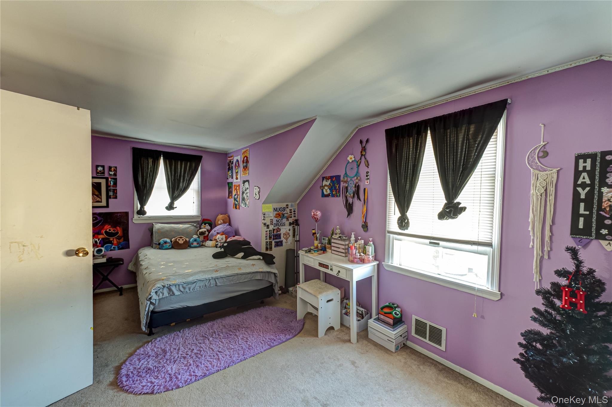 Single Family Atlantic  Suffolk County, NY 11706, MLS-970785-9