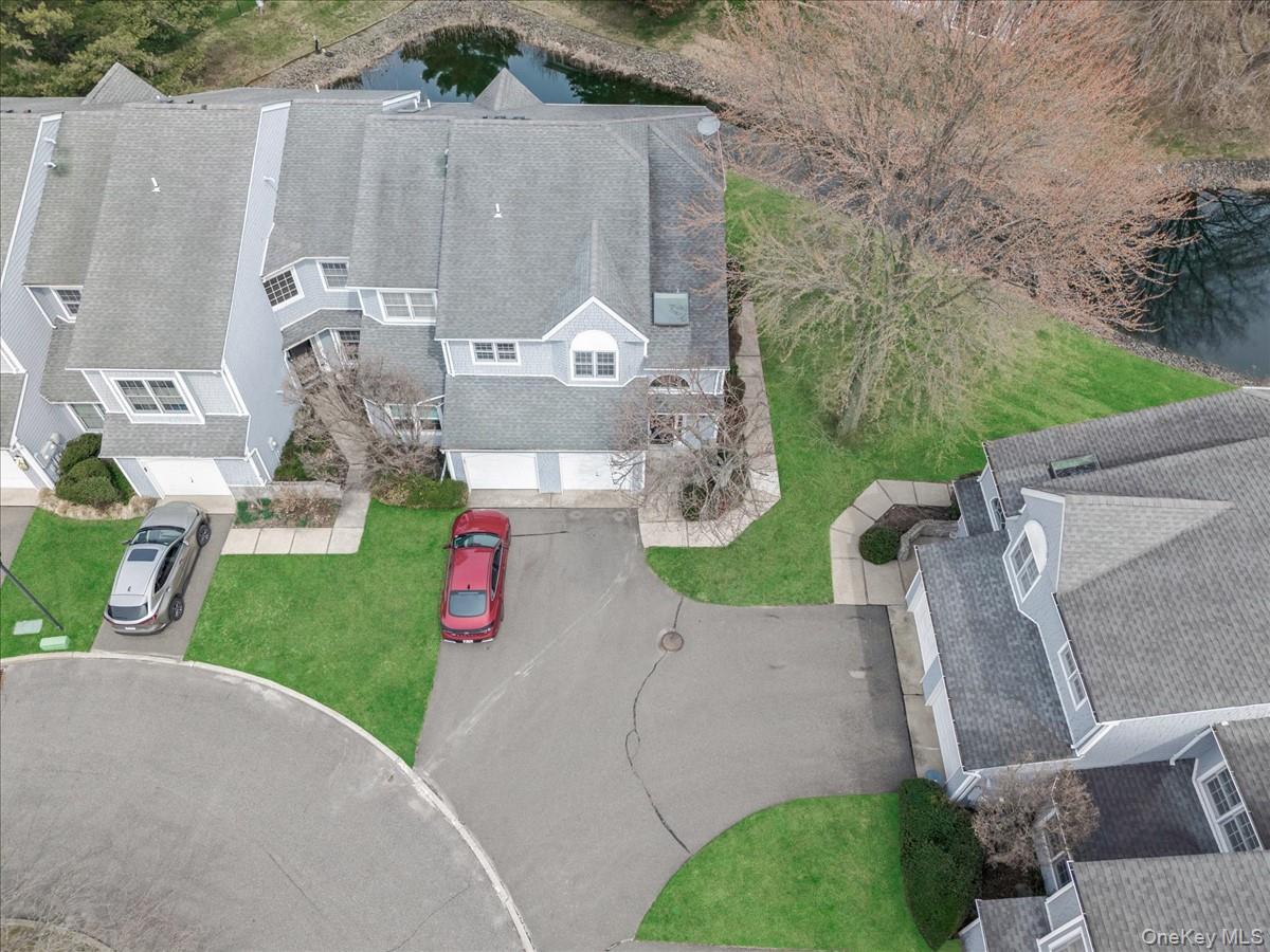 Condo Lakebridge Suffolk County, NY 11754, MLS-970789-27