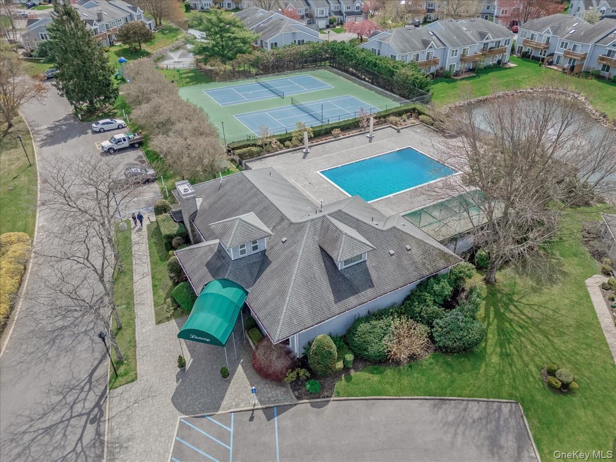 Condo Lakebridge Suffolk County, NY 11754, MLS-970789-29