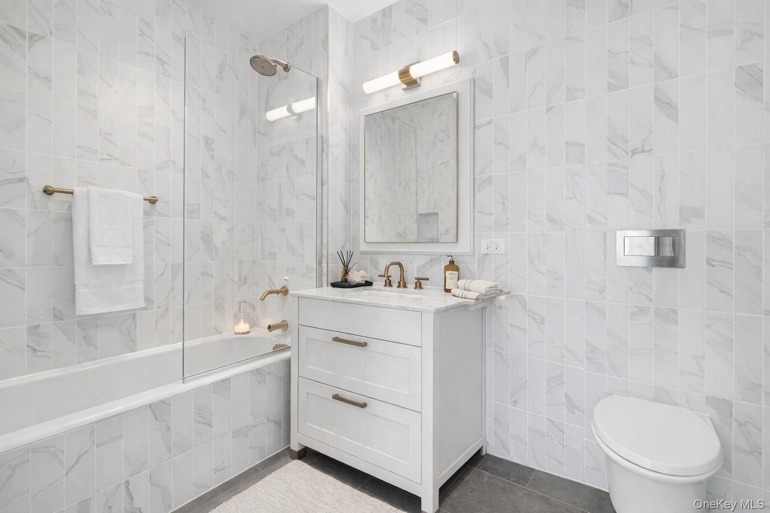 Condo Queens  Queens, NY 11375, MLS-970793-4