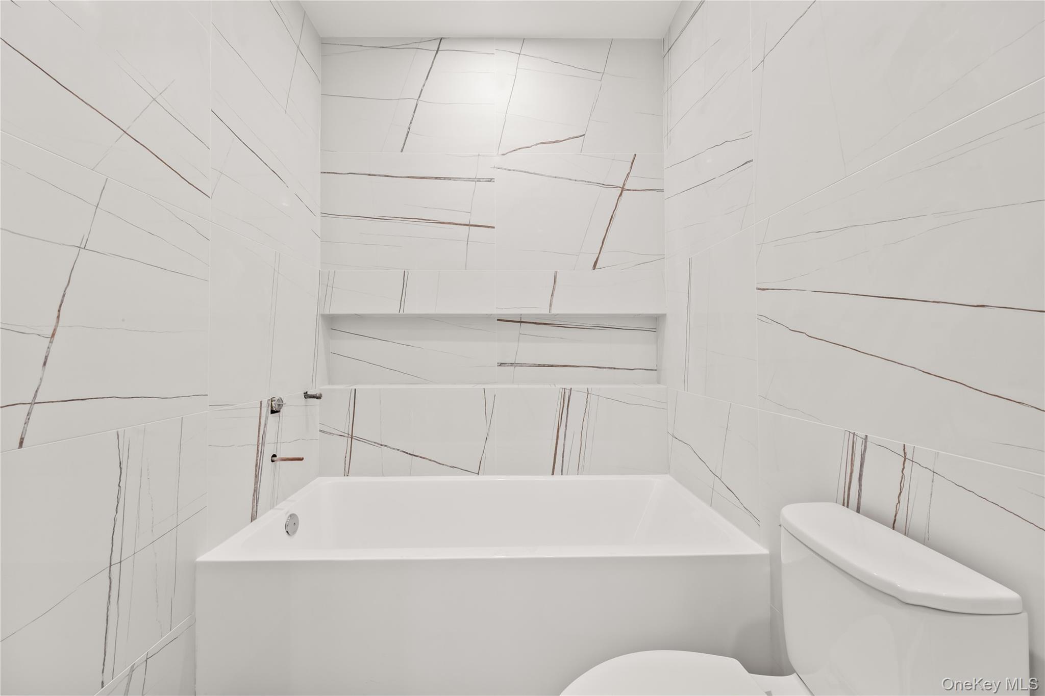 Condo Warren  Rockland County, NY 10952, MLS-970796-28