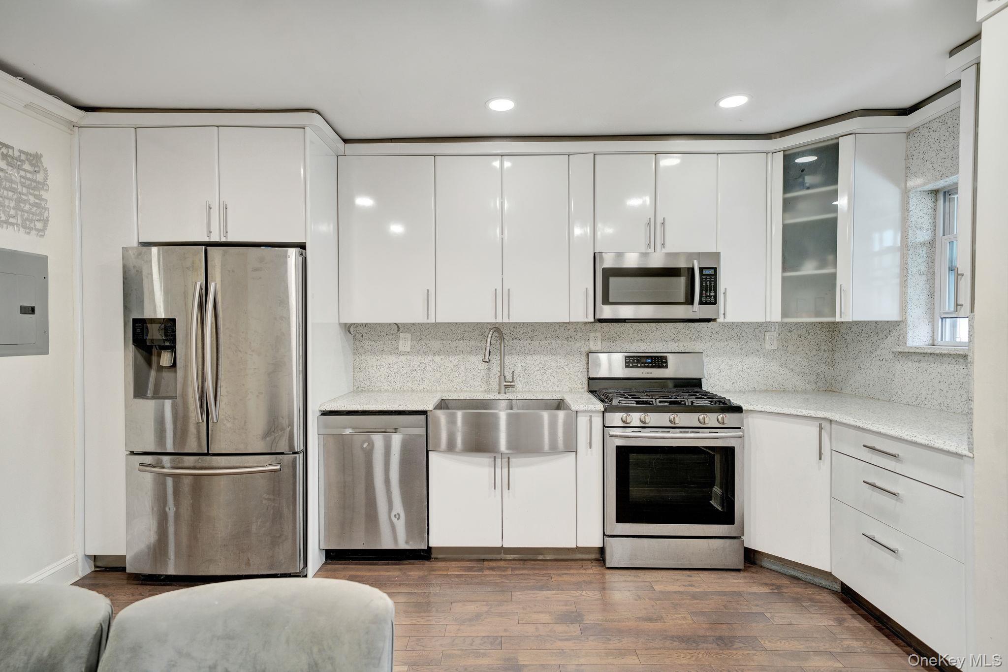 Coop 72nd  Queens, NY 11367, MLS-970812-6