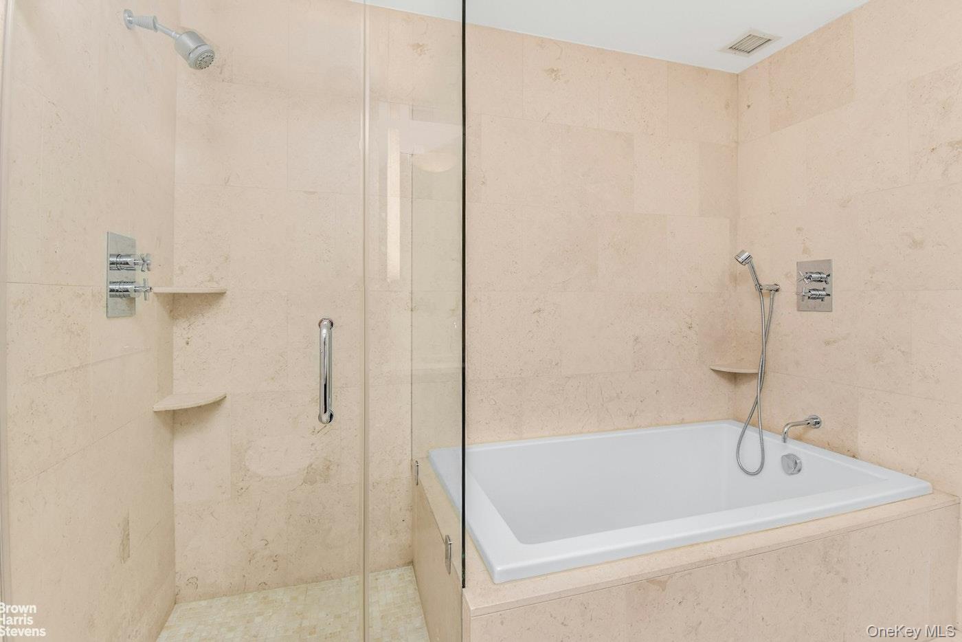 Condo 237th  Bronx, NY 10463, MLS-970817-4