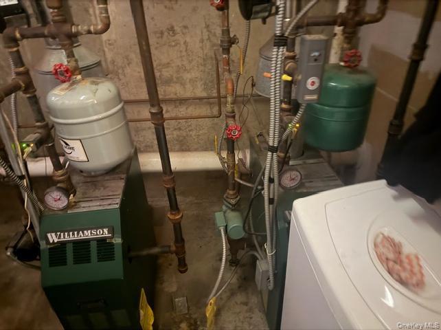 Single Family Frankton  Queens, NY 11422, MLS-970831-4