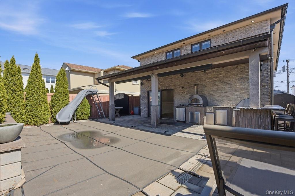 Single Family 83rd  Queens, NY 11414, MLS-970841-34