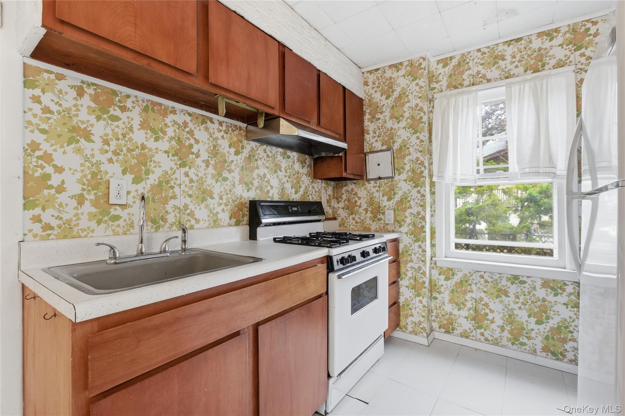 Single Family Lake  Putnam County, NY 10541, MLS-970861-11