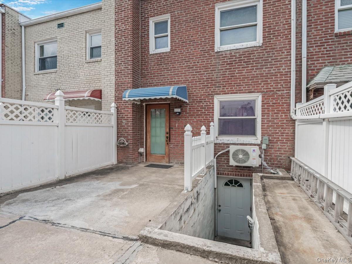 Single Family 116th  Queens, NY 11356, MLS-970866-17