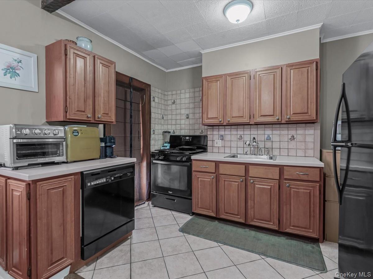 Single Family 116th  Queens, NY 11356, MLS-970866-6