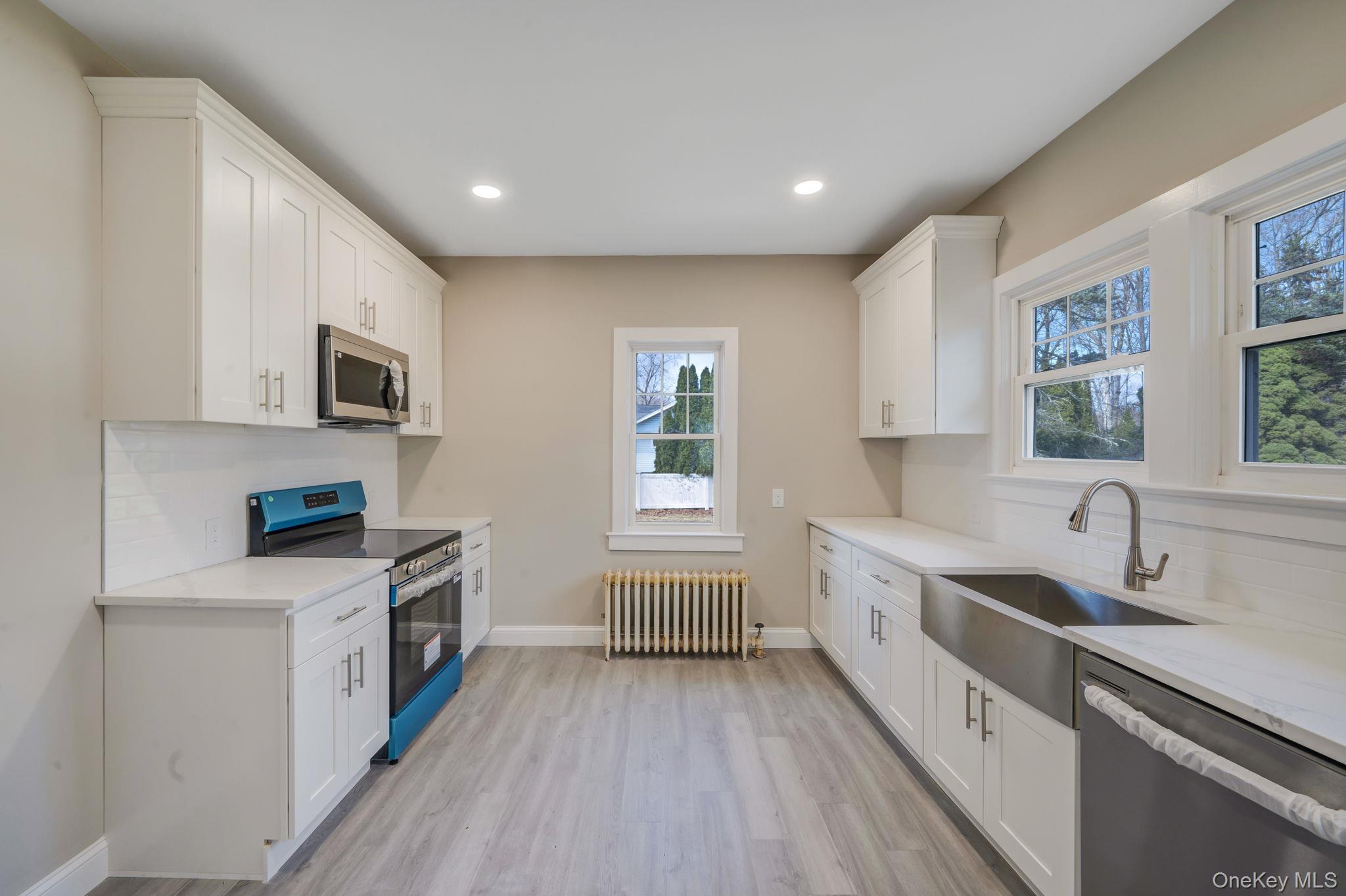 Single Family Elizabeth  Suffolk County, NY 11787, MLS-970884-5