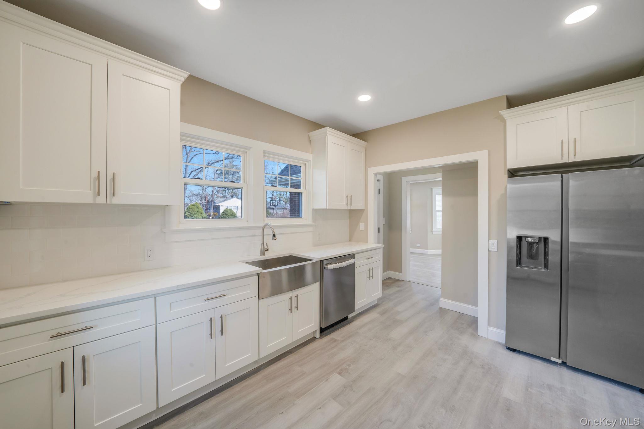 Single Family Elizabeth  Suffolk County, NY 11787, MLS-970884-7