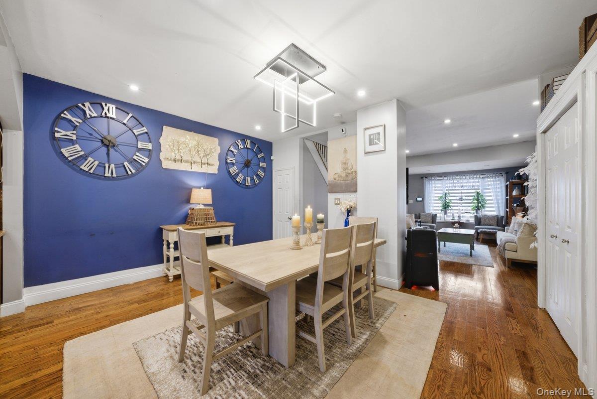 Single Family Carpenter  Bronx, NY 10470, MLS-970890-20