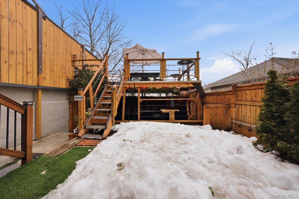 Single Family Carpenter  Bronx, NY 10470, MLS-970890-39