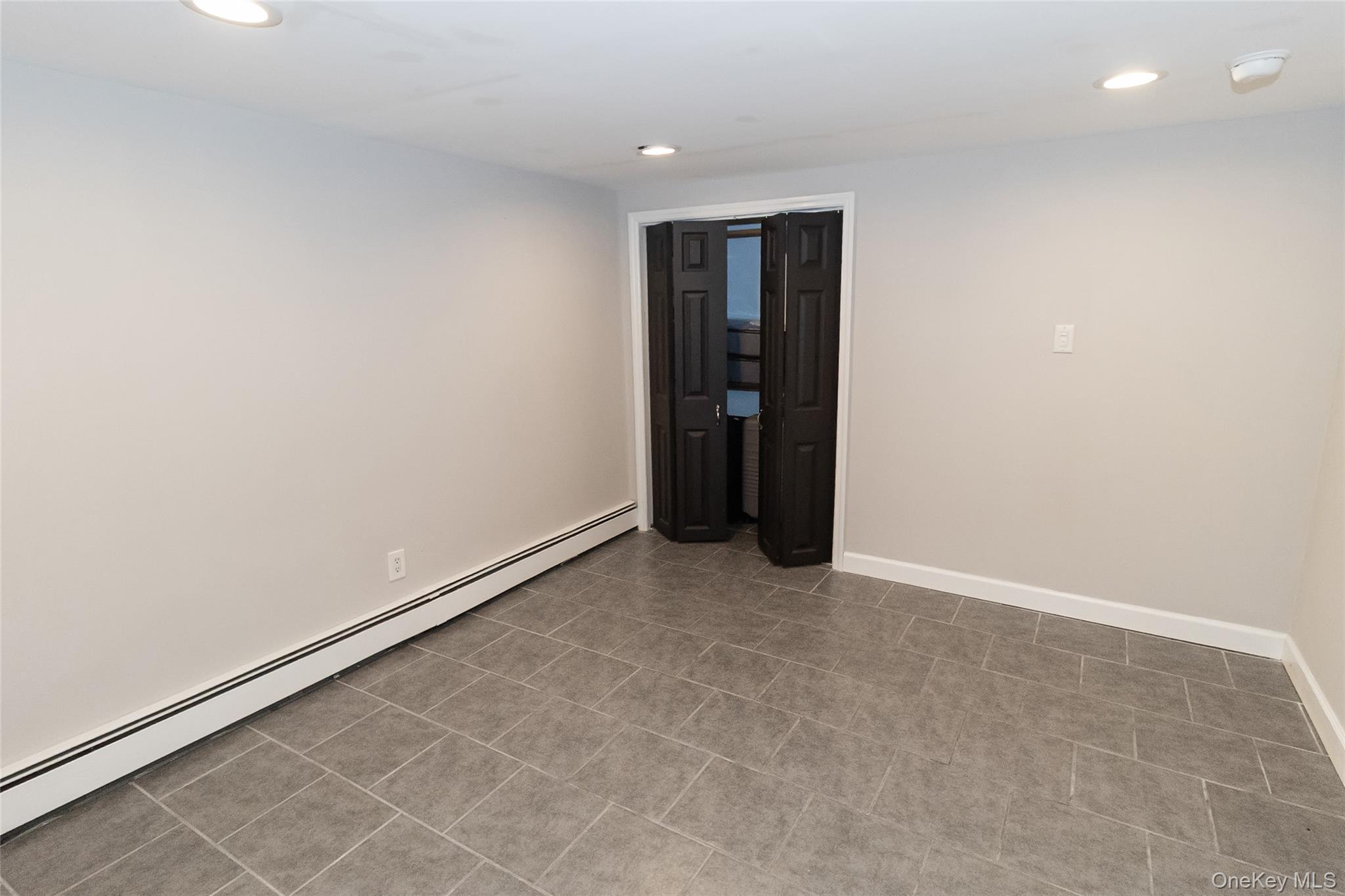 Single Family Sound Beach  Suffolk County, NY 11789, MLS-970892-13