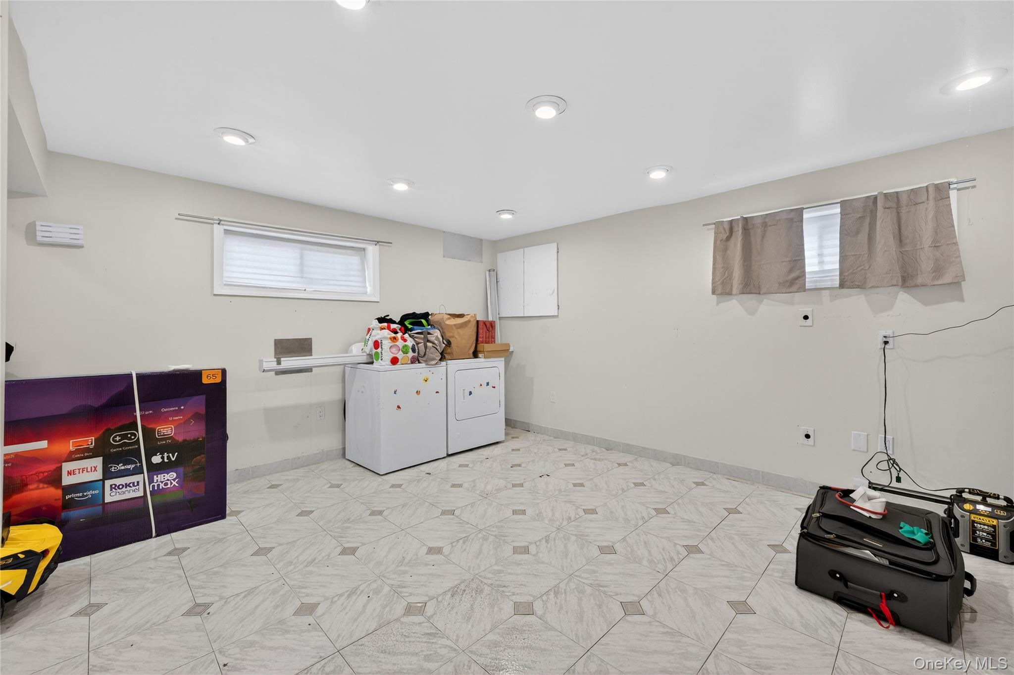 Single Family 96th Street Queens, NY 11414, MLS-970903-24