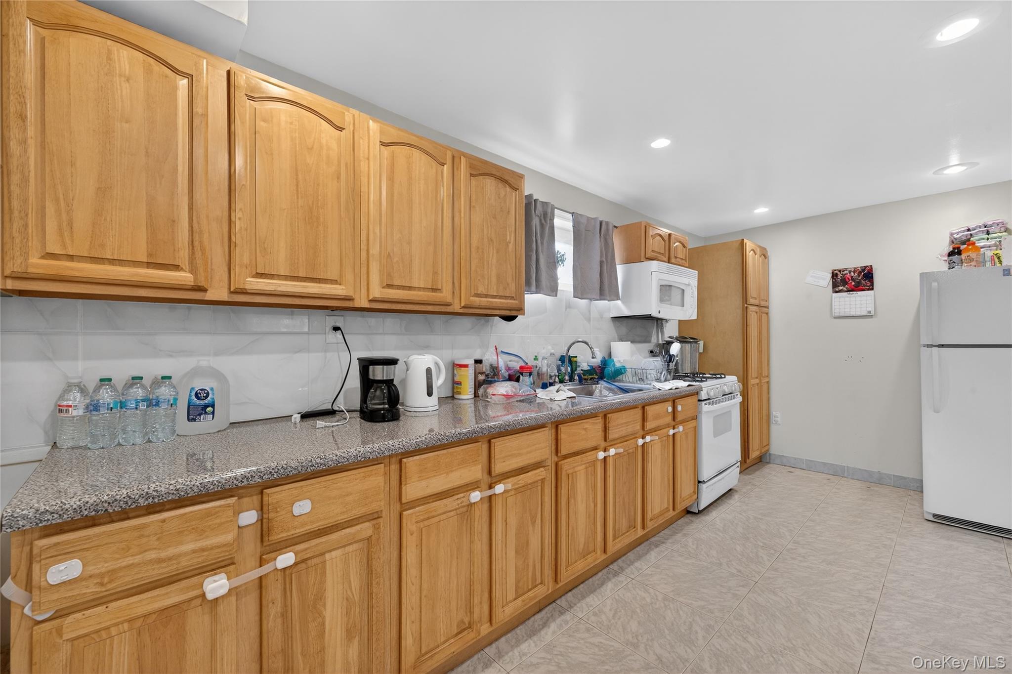 Single Family 96th Street Queens, NY 11414, MLS-970903-29