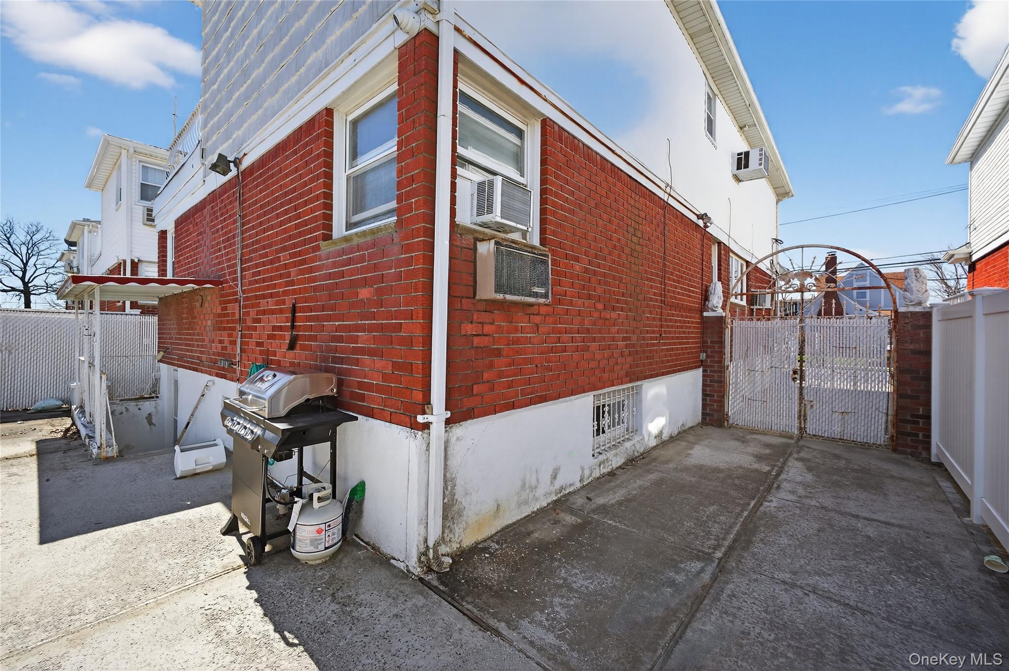 Single Family 96th Street  Queens, NY 11414, MLS-970903-50