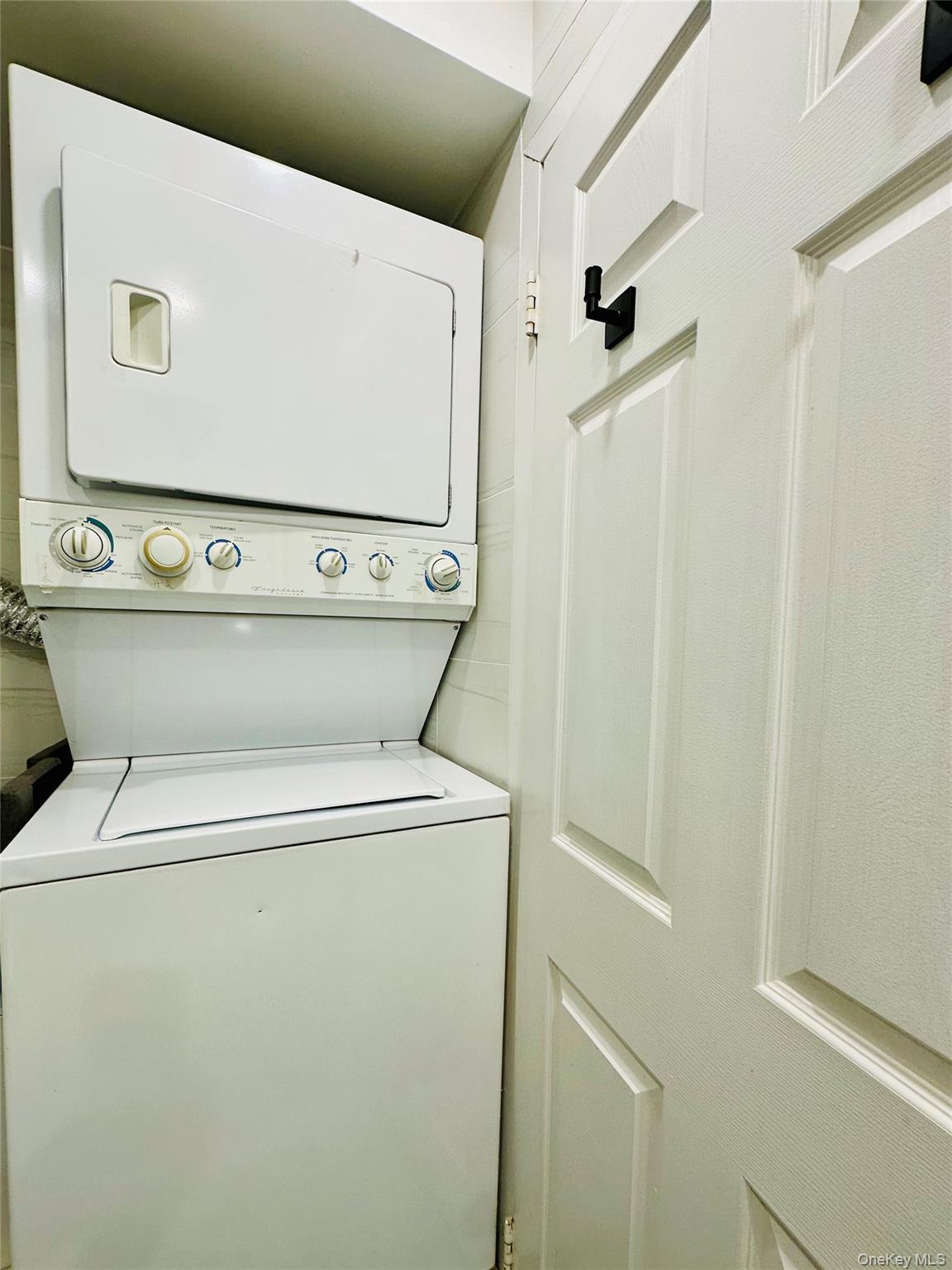 Condo Maple  Queens, NY 11355, MLS-970931-11