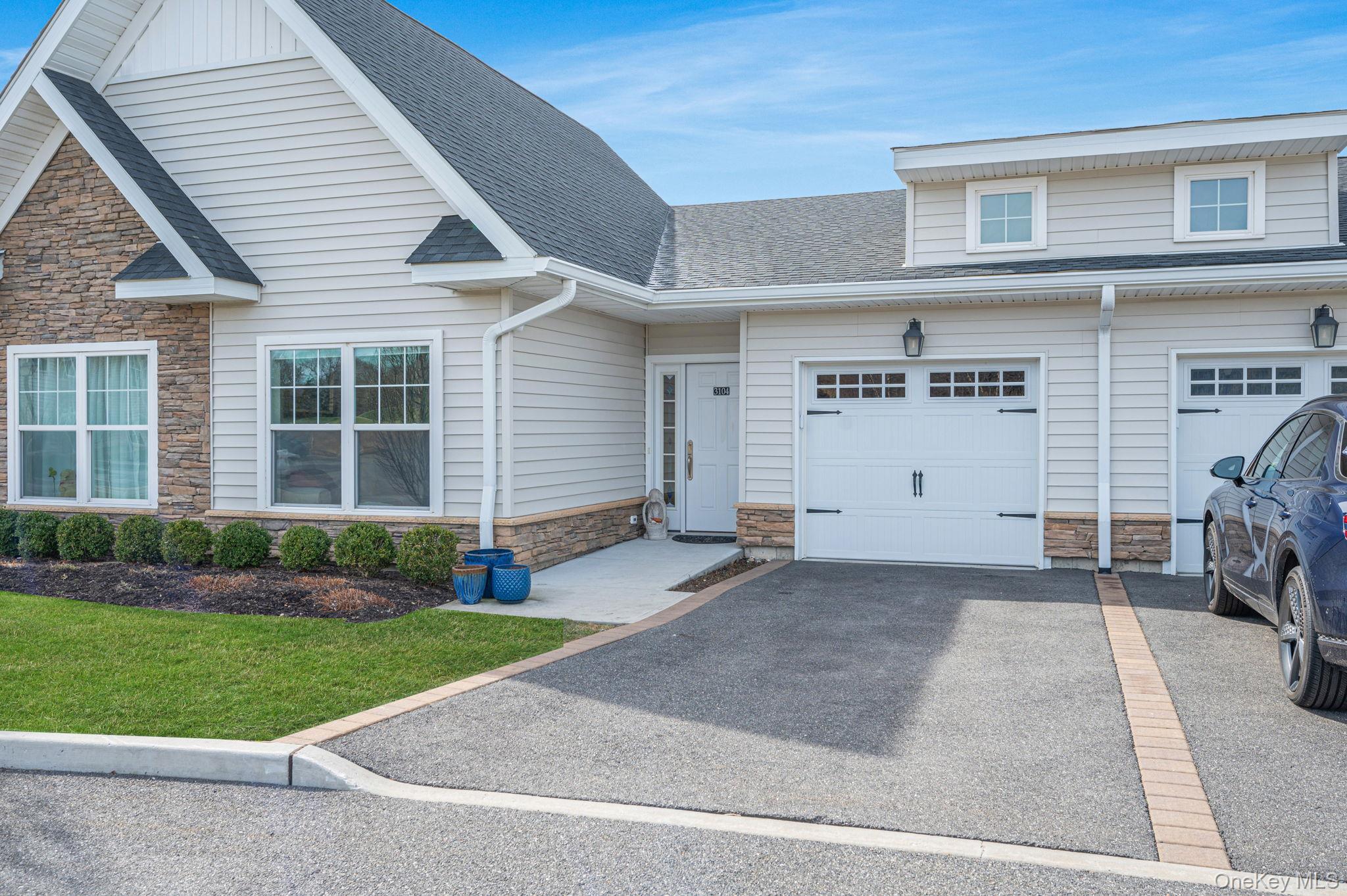 Condo Fox Hill Suffolk County, NY 11933, MLS-970952-4