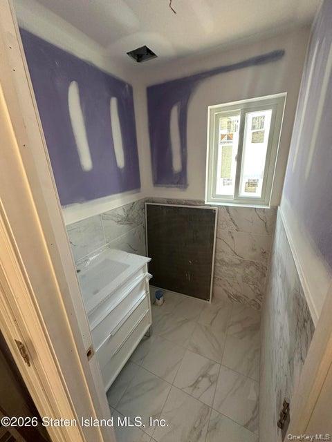 Single Family Purdy Avenue  Staten Island, NY 10314, MLS-970954-4