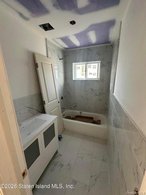 Single Family Purdy Avenue  Staten Island, NY 10314, MLS-970954-6