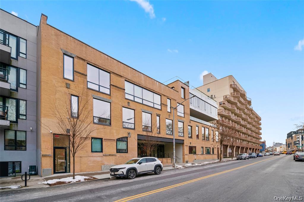 Condo Metropolitan  Brooklyn, NY 11211, MLS-970959-2