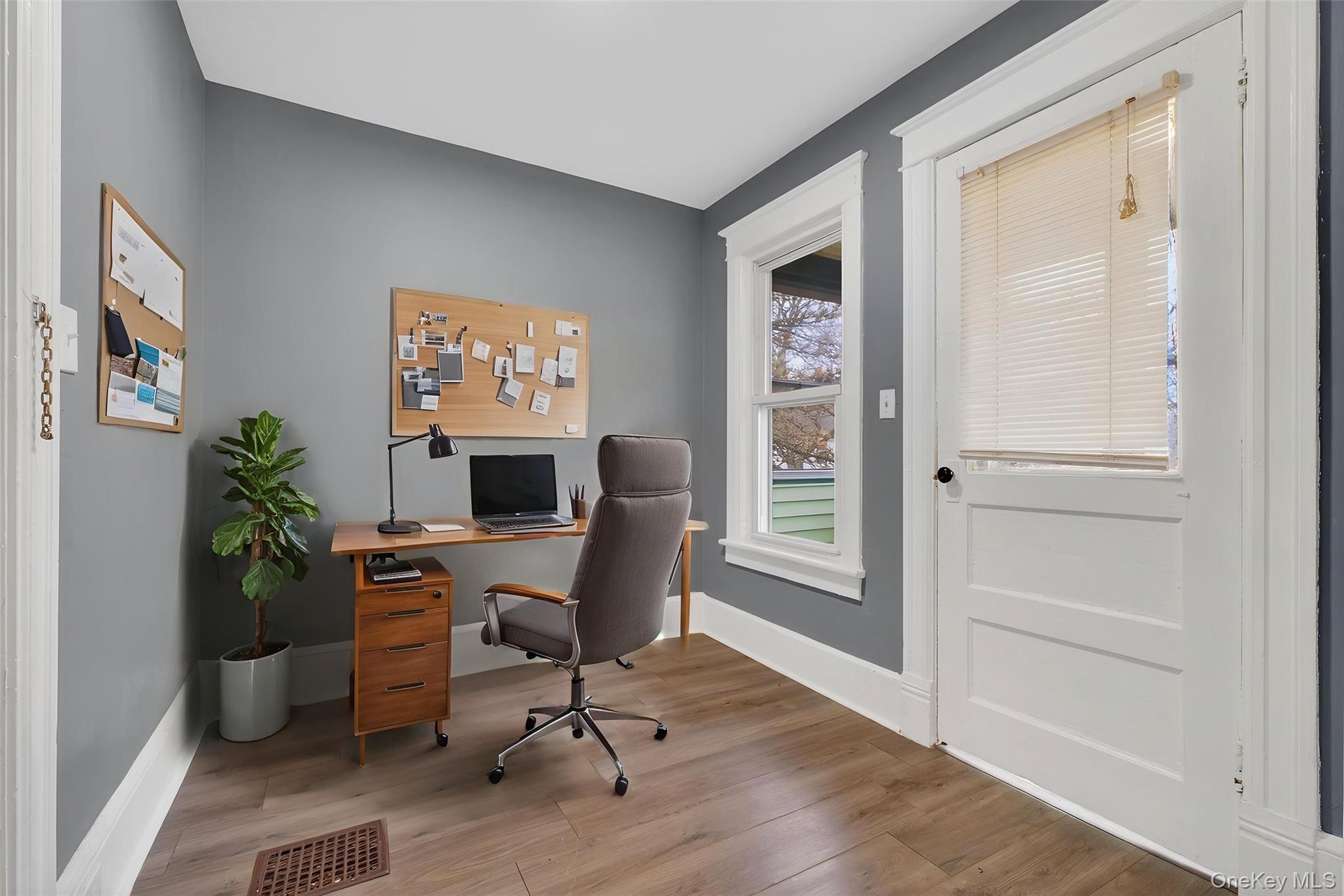 Single Family Manitou  Dutchess County, NY 12603, MLS-970972-15