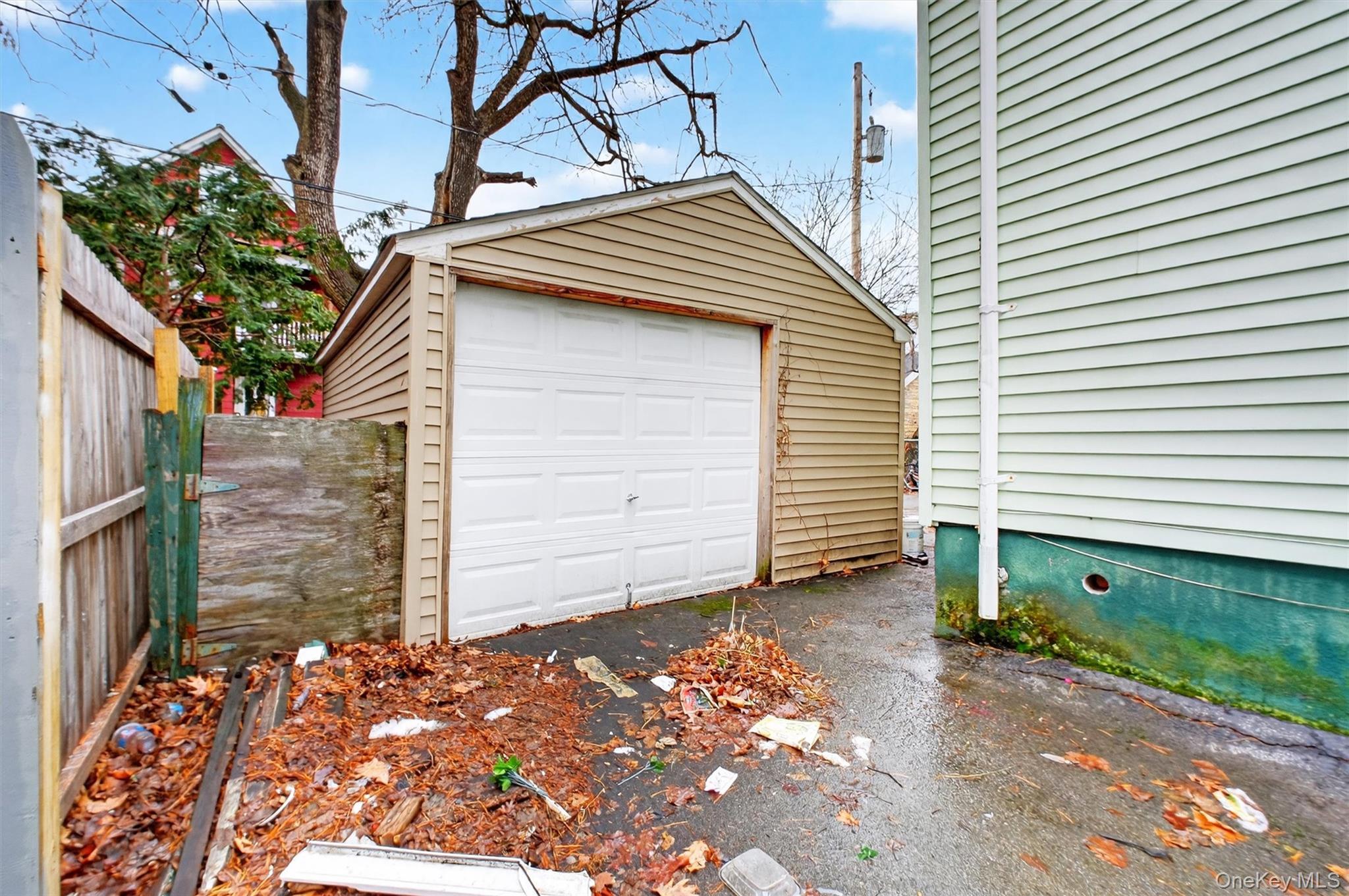 Single Family Manitou  Dutchess County, NY 12603, MLS-970972-23