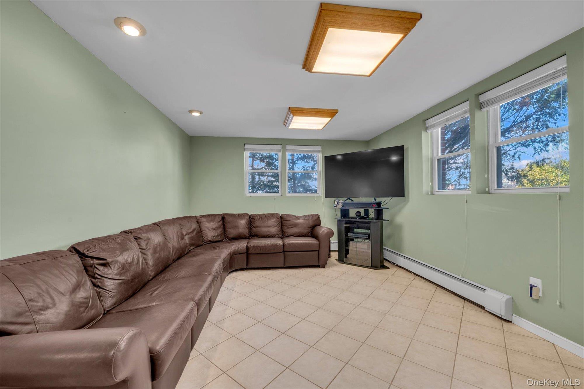 Single Family Atlantic  Brooklyn, NY 11224, MLS-970993-18