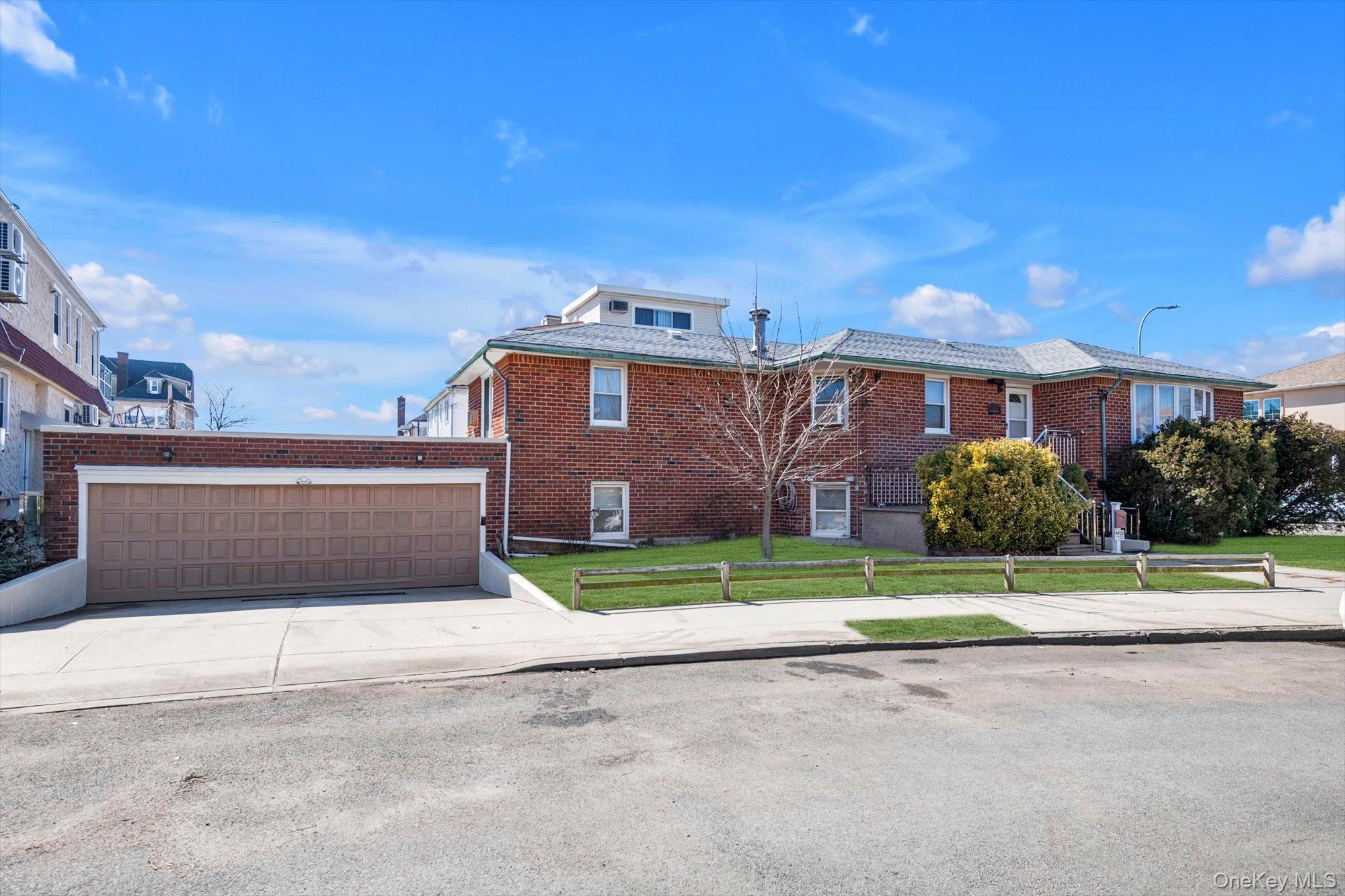 Single Family Atlantic  Brooklyn, NY 11224, MLS-970993-2