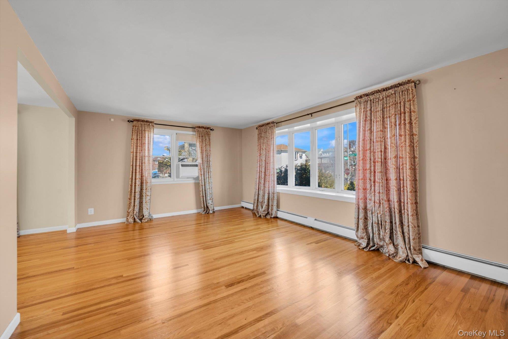 Single Family Atlantic  Brooklyn, NY 11224, MLS-970993-6