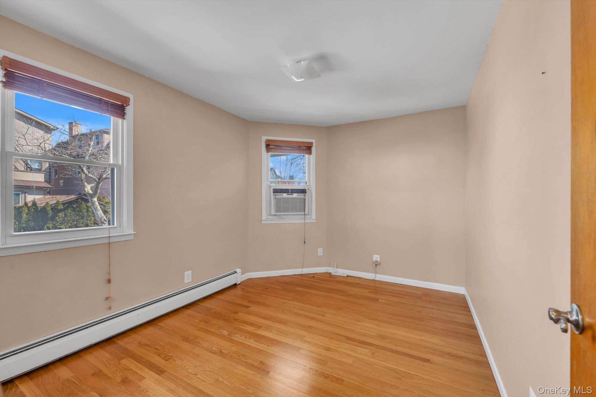 Single Family Atlantic  Brooklyn, NY 11224, MLS-970993-8