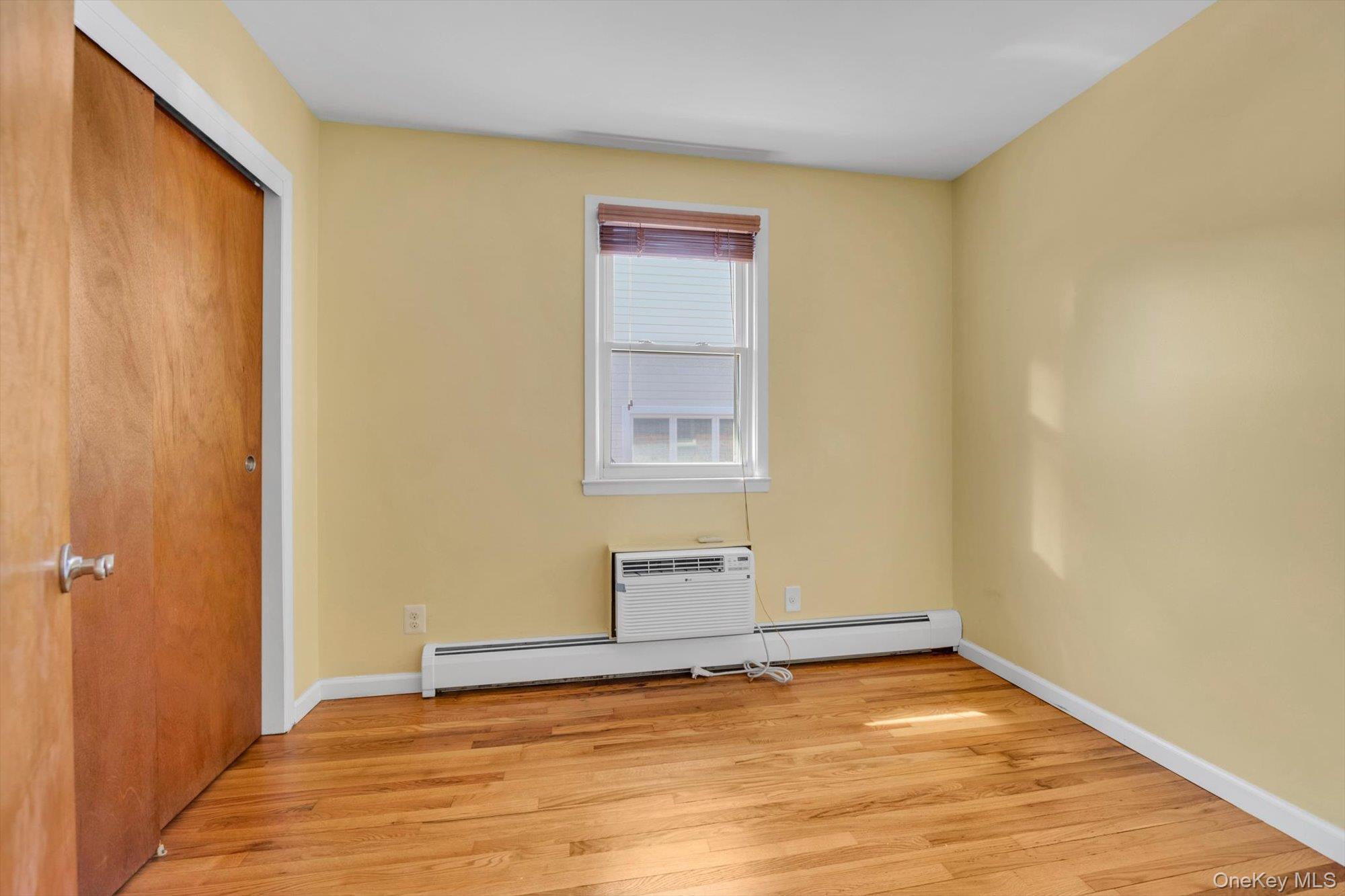 Single Family Atlantic  Brooklyn, NY 11224, MLS-970993-9