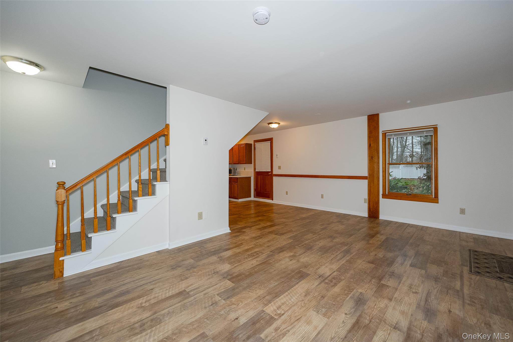 Single Family Salt Point  Dutchess County, NY 12514, MLS-971008-31