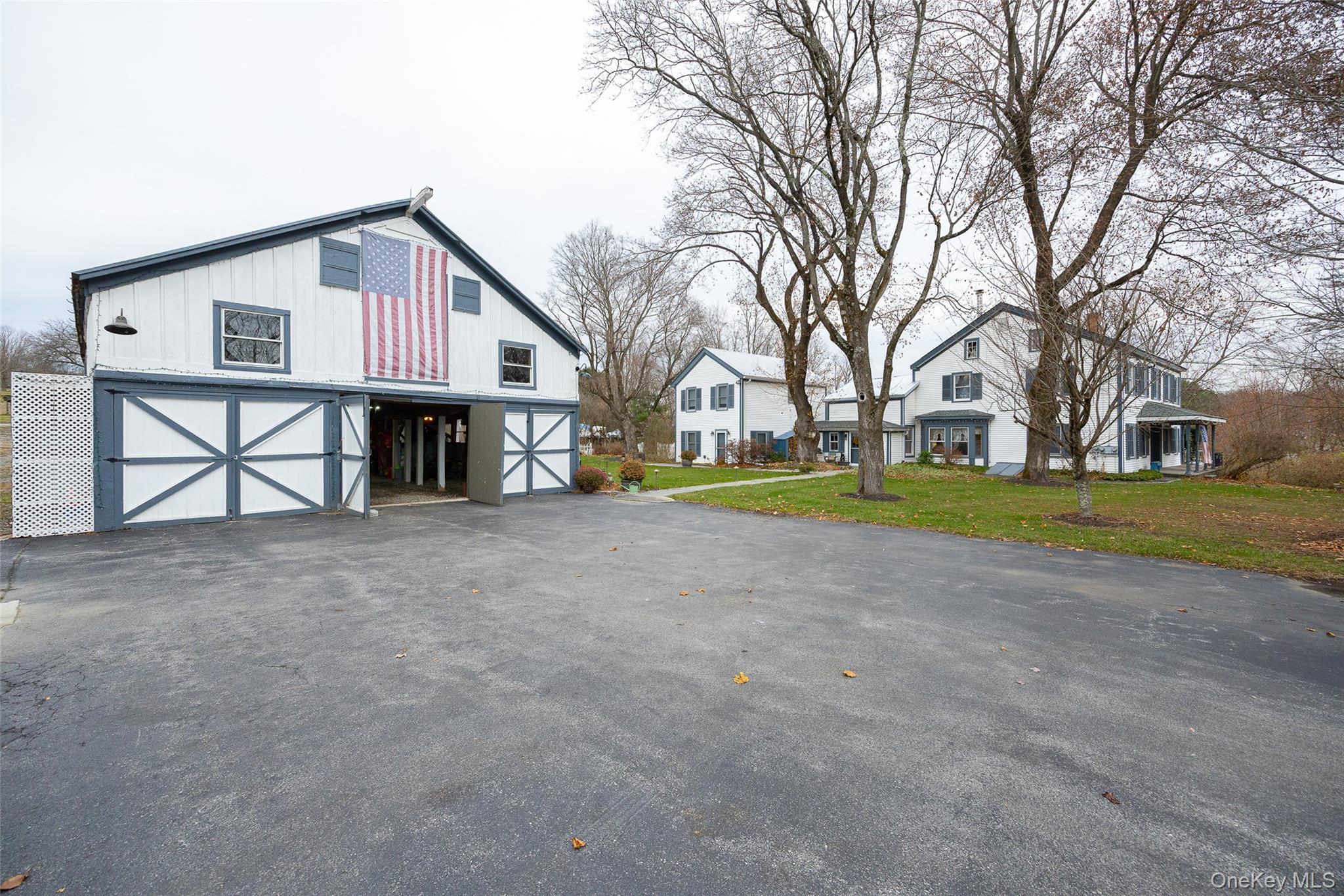 Single Family Salt Point  Dutchess County, NY 12514, MLS-971008-40