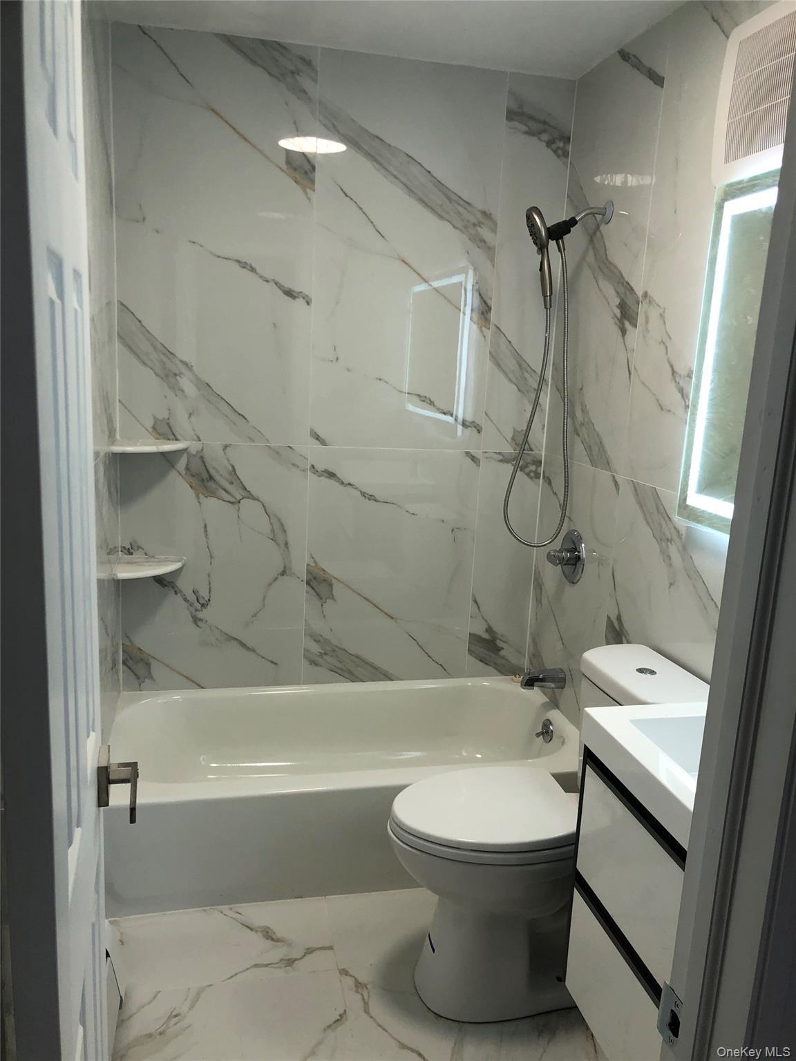 Condo 120th Queens, NY 11354, MLS-971009-9