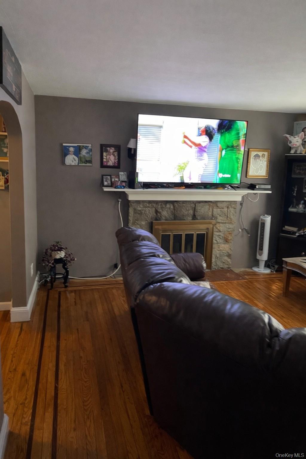 Single Family W Clinton Avenue  Nassau County, NY 11575, MLS-971014-11