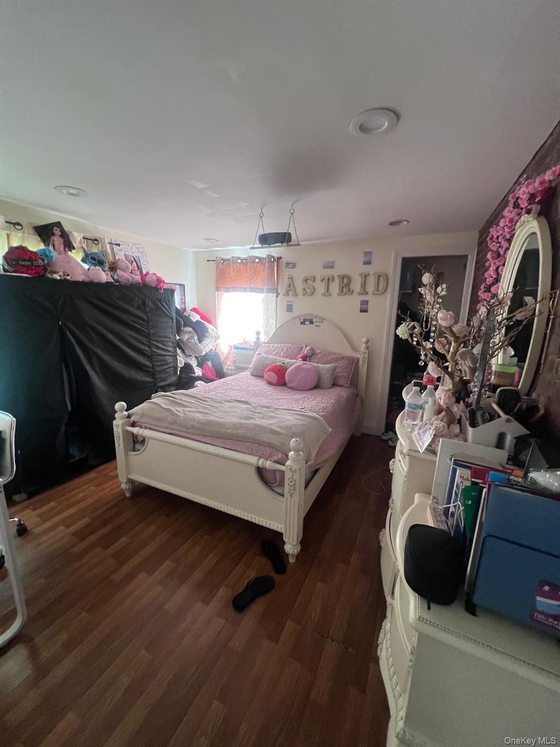 Single Family W Clinton Avenue  Nassau County, NY 11575, MLS-971014-25