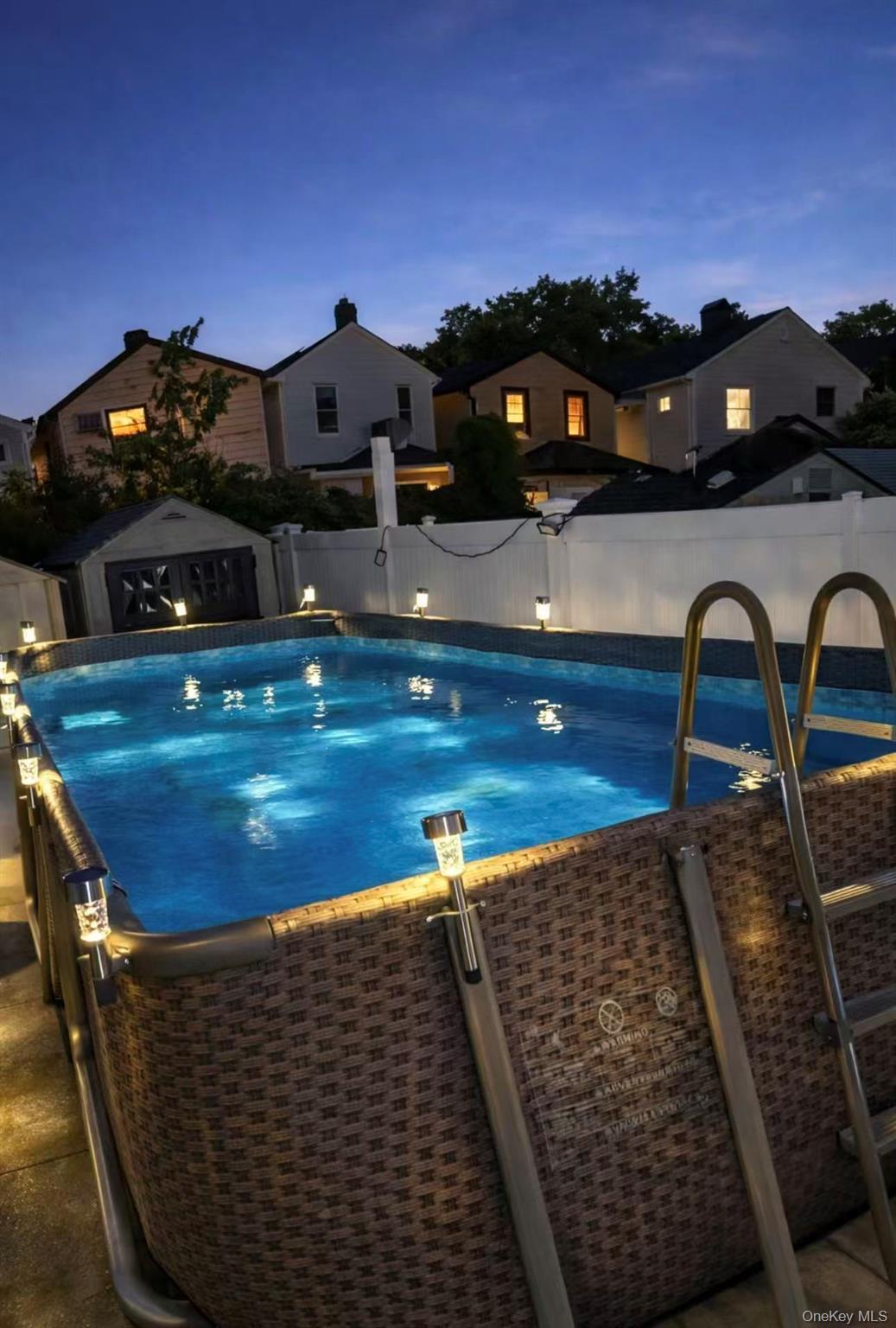 Single Family 90th  Queens, NY 11421, MLS-971019-28