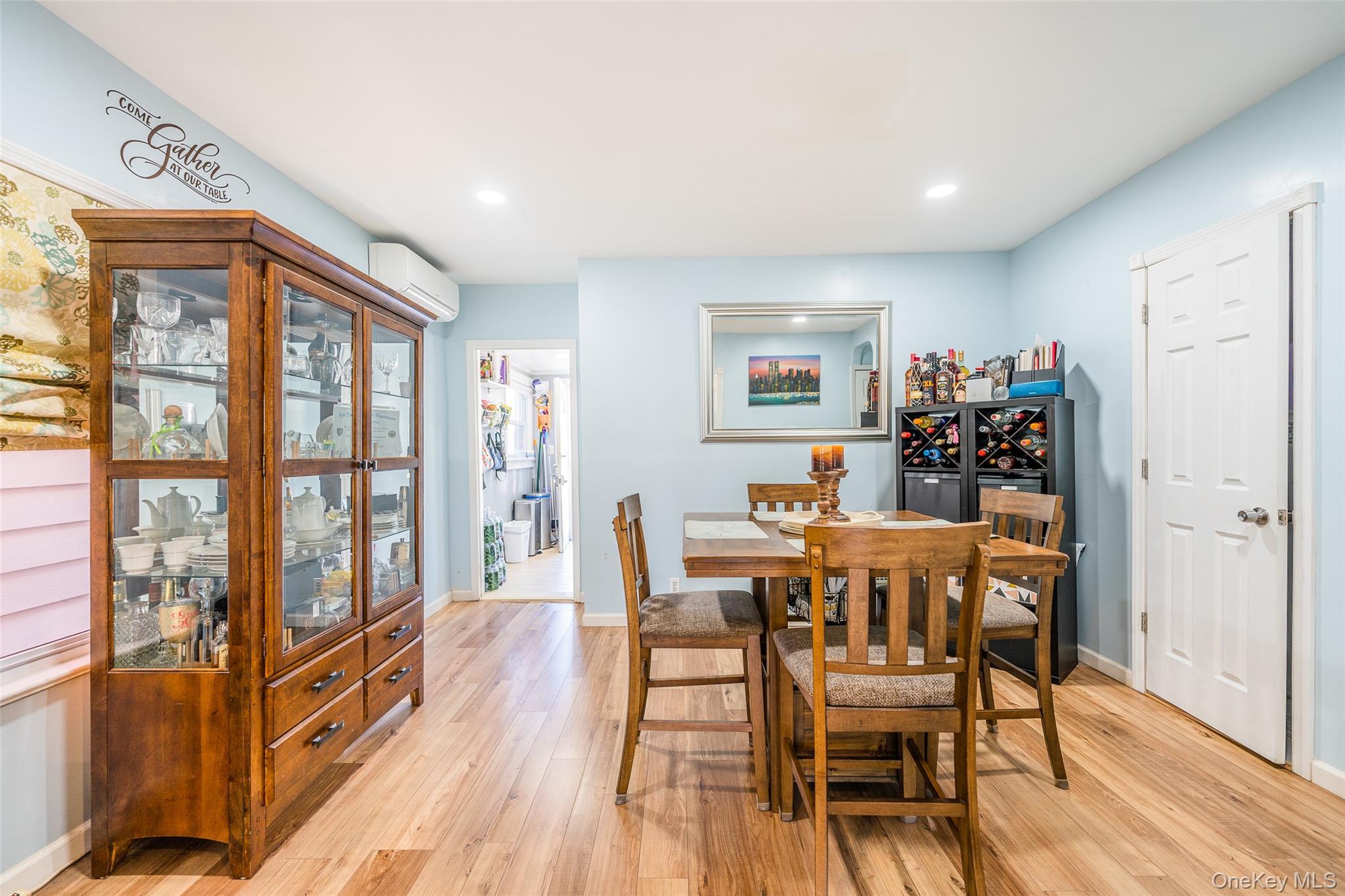 Single Family 90th  Queens, NY 11421, MLS-971019-8