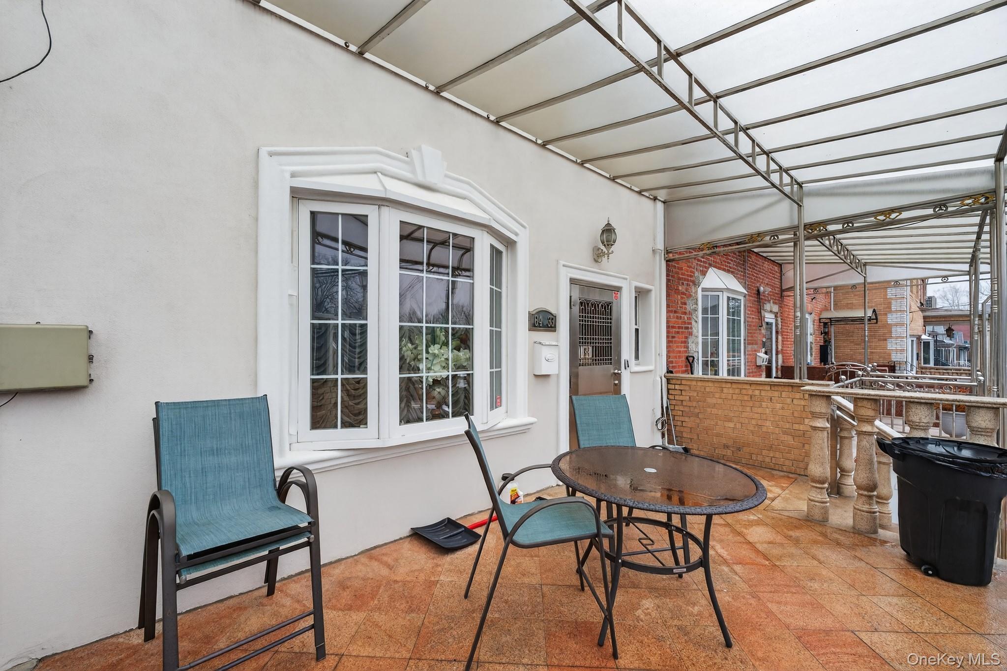 Single Family Alderton  Queens, NY 11374, MLS-971025-21