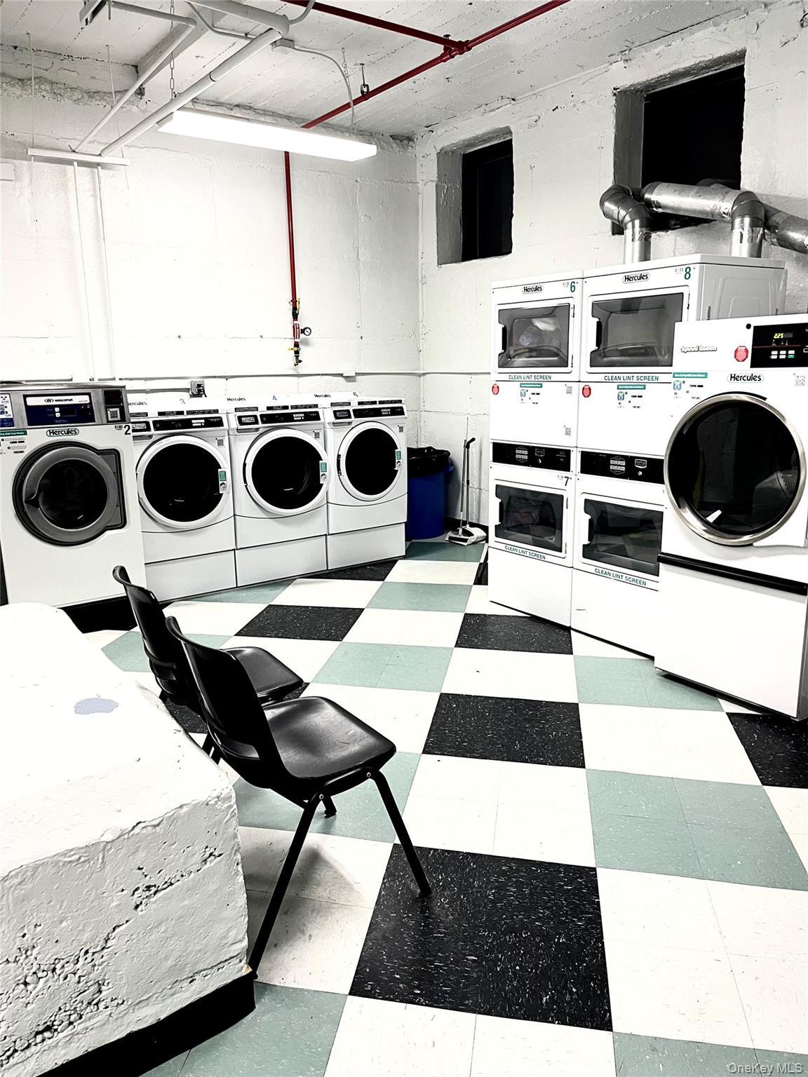 Coop Austin St  Queens, NY 11375, MLS-971027-16