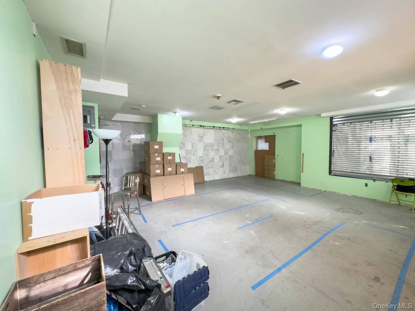 Commercial Sale Manhattan  Brooklyn, NY 11206, MLS-971029-4