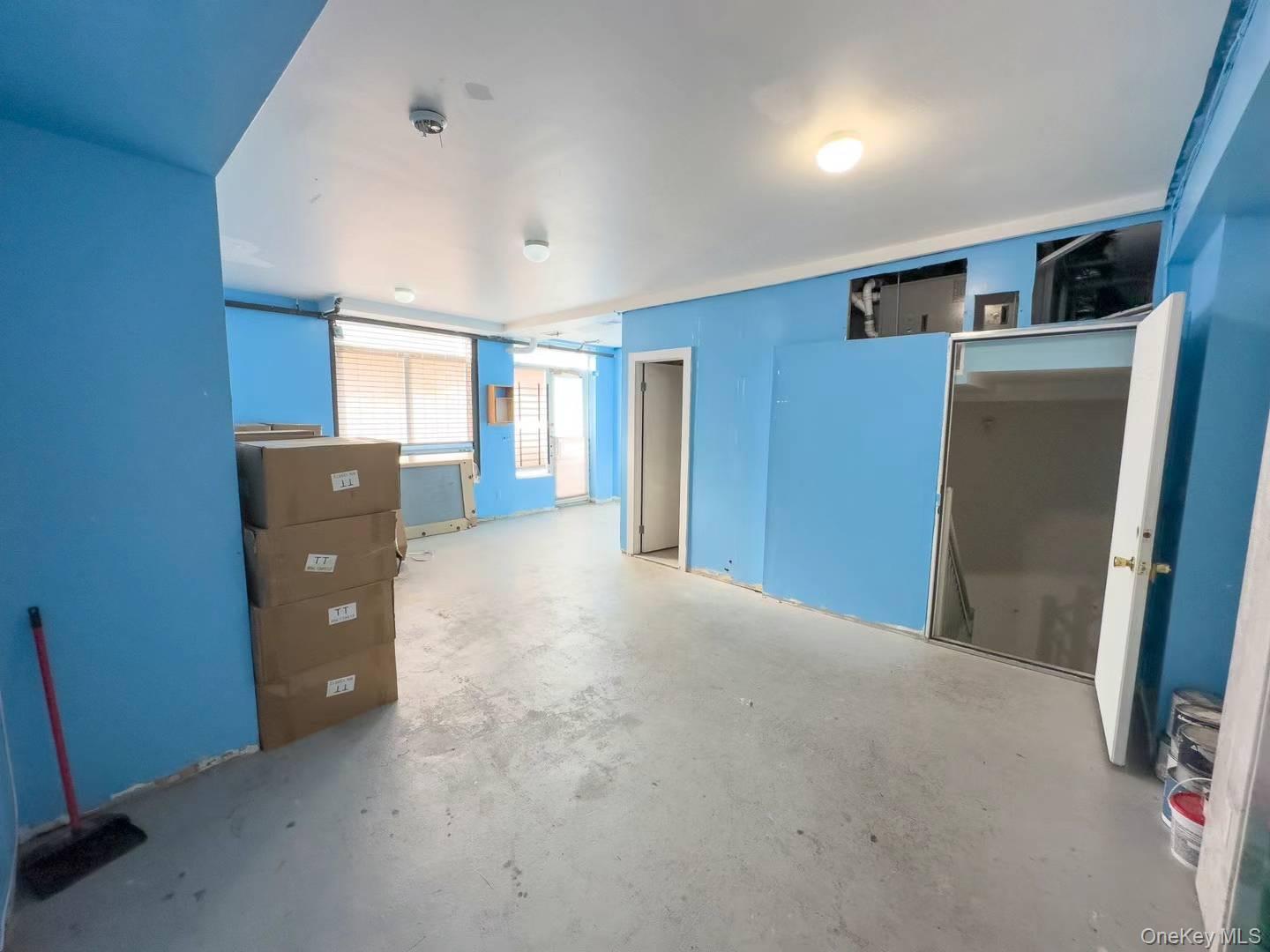 Commercial Sale Manhattan  Brooklyn, NY 11206, MLS-971029-5