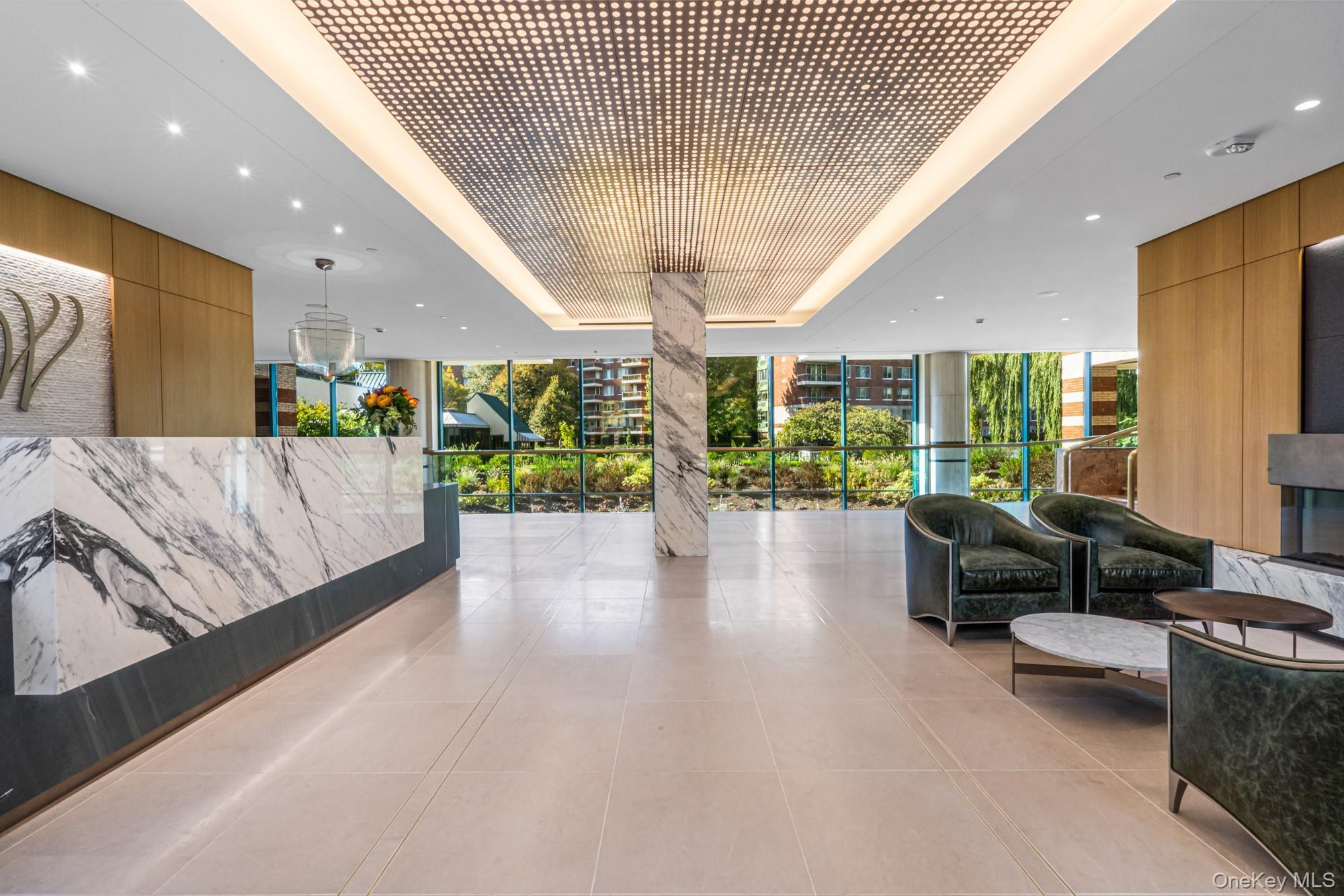 Condo Hilton  Nassau County, NY 11530, MLS-971055-22