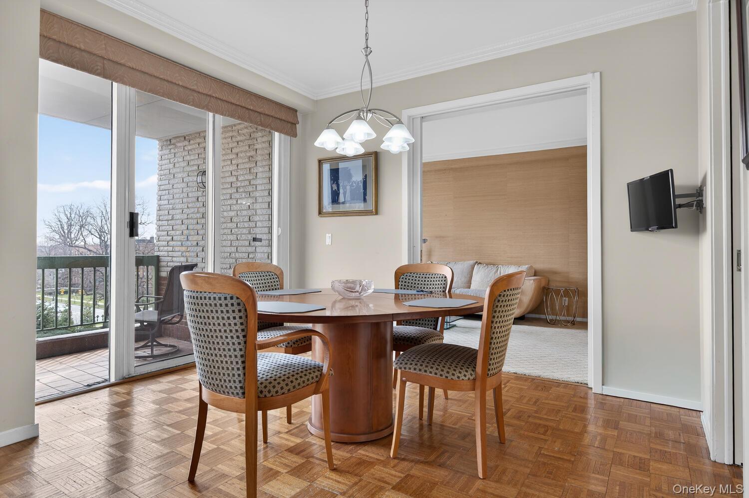 Condo Hilton  Nassau County, NY 11530, MLS-971055-3