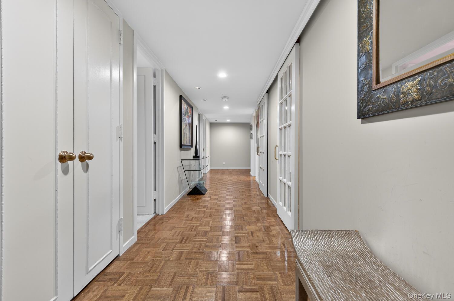 Condo Hilton  Nassau County, NY 11530, MLS-971055-7