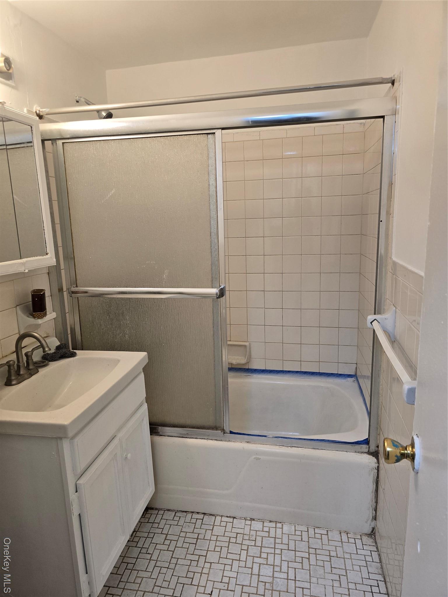 Coop Lemont  Ave  Queens, NY 11373, MLS-971085-6