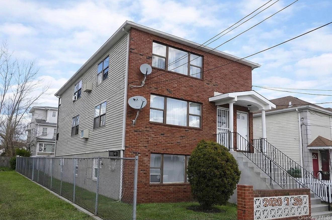 Single Family Bentley  Queens, NY 11422, MLS-971087-17